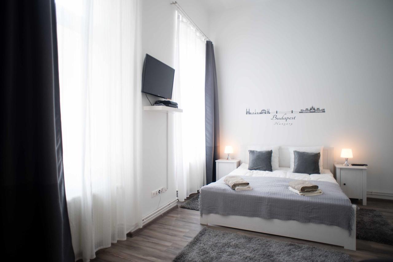 Castle Trees Apartment Budapest Exterior photo